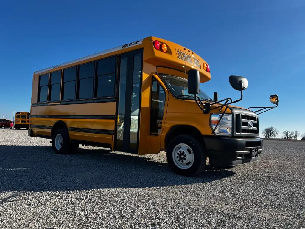 Mini Bus For Sale in Oklahoma