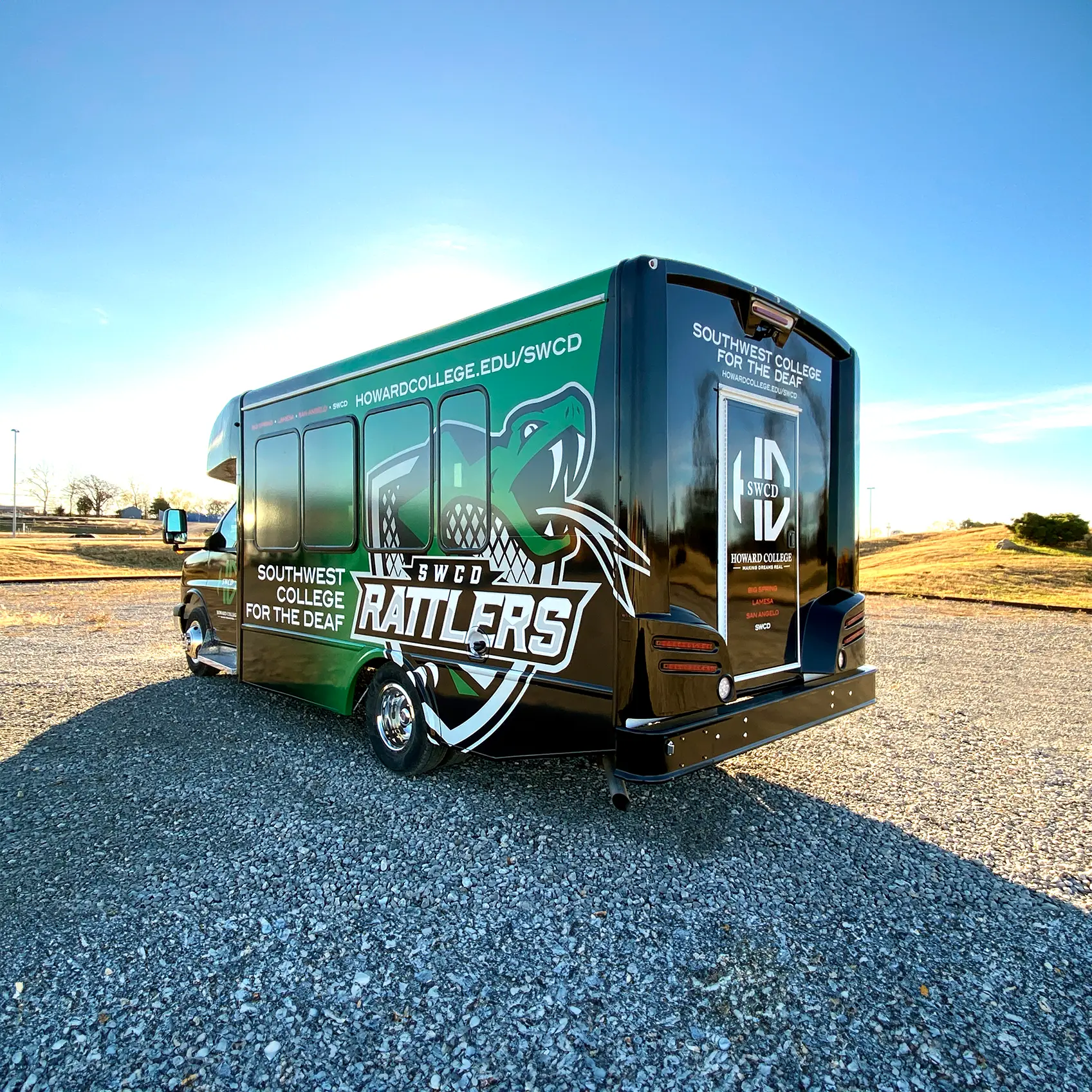 Mini Bus For Sale in West Virginia